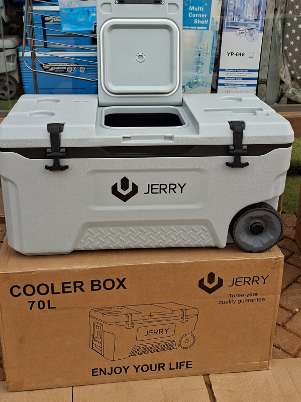 Jerry heavy-duty 70L ice chest