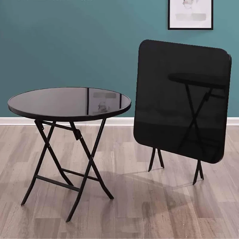 Foldable table